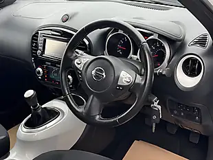 Used 2015 Nissan Juke Acenta Premium White - Interior and Exterior details 13