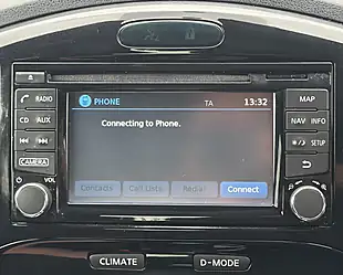 Used 2015 Nissan Juke Acenta Premium White - Interior and Exterior details 16