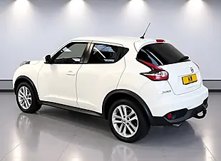 Used 2015 Nissan Juke Acenta Premium White - Interior and Exterior details 3