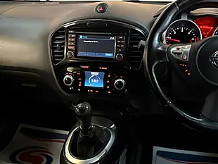 Used 2015 Nissan Juke Acenta Premium White - Interior and Exterior details 6