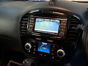 Used 2015 Nissan Juke Acenta Premium White - Interior and Exterior details 7
