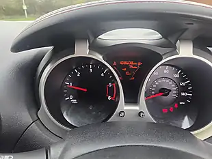 Used 2015 Nissan Juke Acenta Premium White - Interior and Exterior details 14