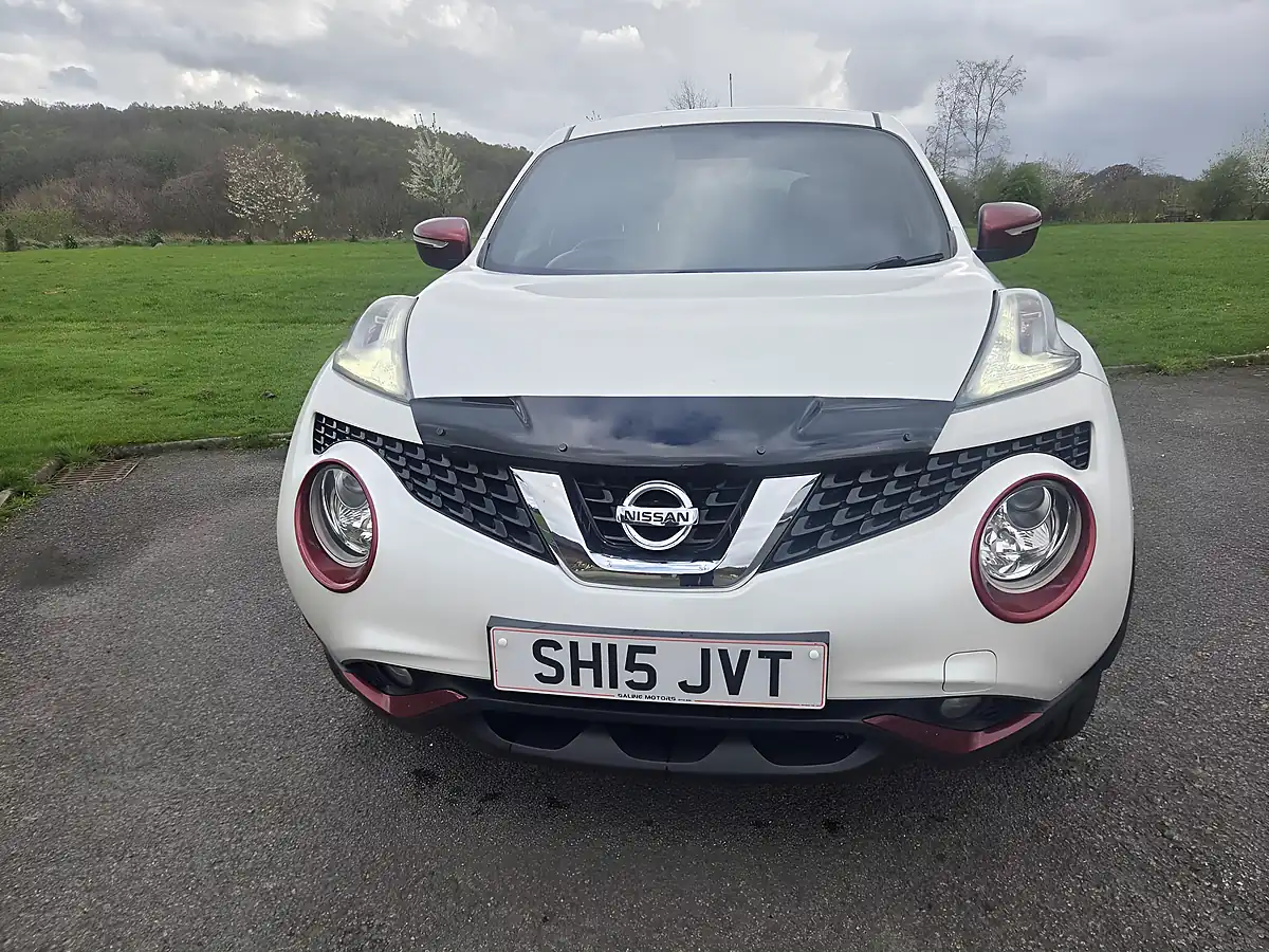 Used 2015 Nissan Juke Acenta Premium White - Interior and Exterior details 3