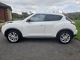 Used 2015 Nissan Juke Acenta Premium White - Interior and Exterior details 8