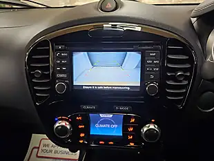 Used 2015 Nissan Juke Acenta Premium Yellow - Interior and Exterior details 10