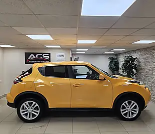 Used 2015 Nissan Juke Acenta Premium Yellow - Interior and Exterior details 4