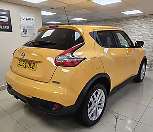 Used 2015 Nissan Juke Acenta Premium Yellow - Interior and Exterior details 5