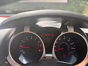 Used 2015 Nissan Juke Acenta Red - Interior and Exterior details 10
