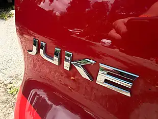 Used 2015 Nissan Juke Acenta Red - Interior and Exterior details 7