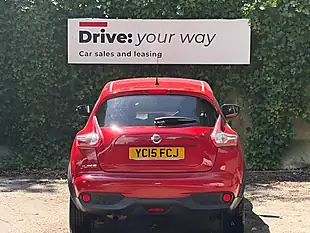 Used 2015 Nissan Juke Acenta Red - Interior and Exterior details 9