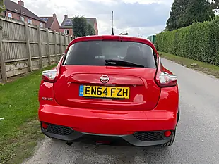 Used 2015 Nissan Juke Acenta Red - Interior and Exterior details 6