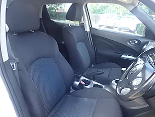 Used 2015 Nissan Juke Acenta White - Interior and Exterior details 6