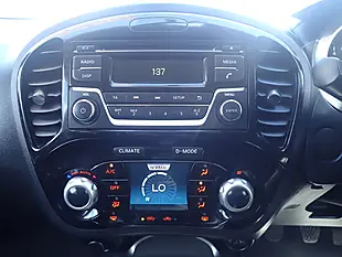 Used 2015 Nissan Juke Acenta White - Interior and Exterior details 9
