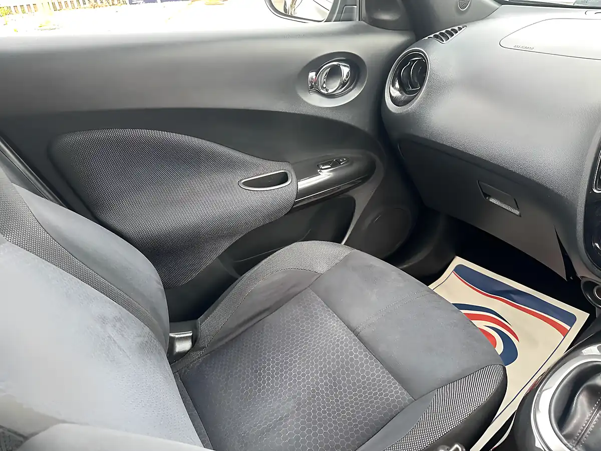 Used 2015 Nissan Juke N-Connecta Black - Interior and Exterior details 20