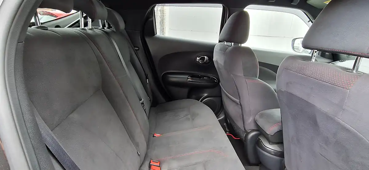 Used 2015 Nissan Juke Nismo RS Black - Interior and Exterior details 17