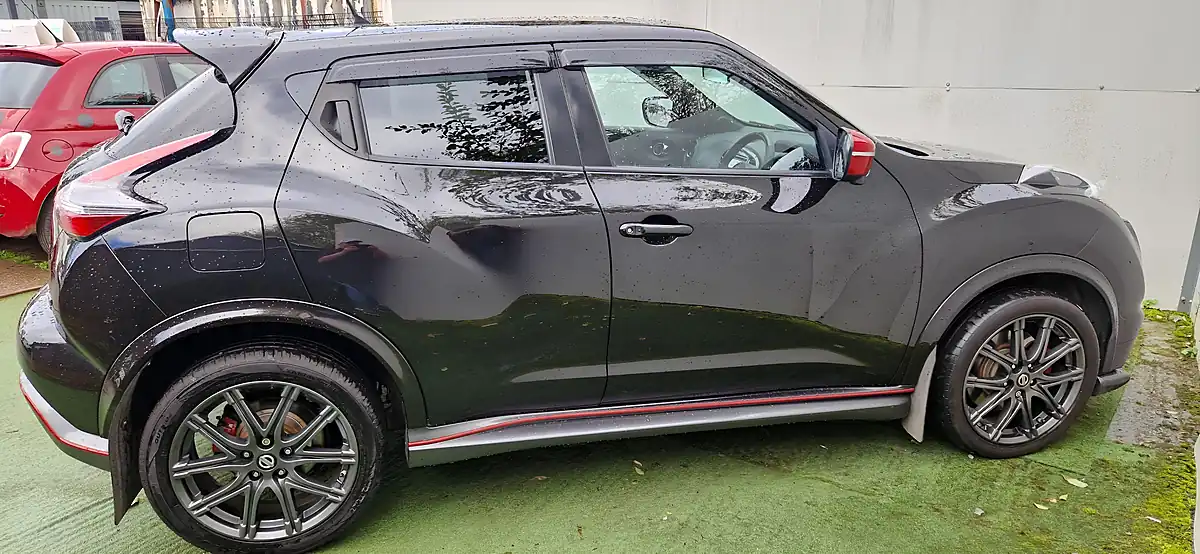 Used 2015 Nissan Juke Nismo RS Black - Interior and Exterior details 4