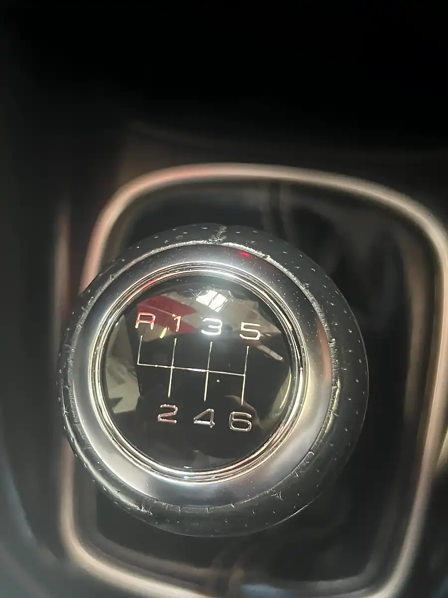 Used 2015 Nissan Juke Nismo RS - Interior and Exterior details 13