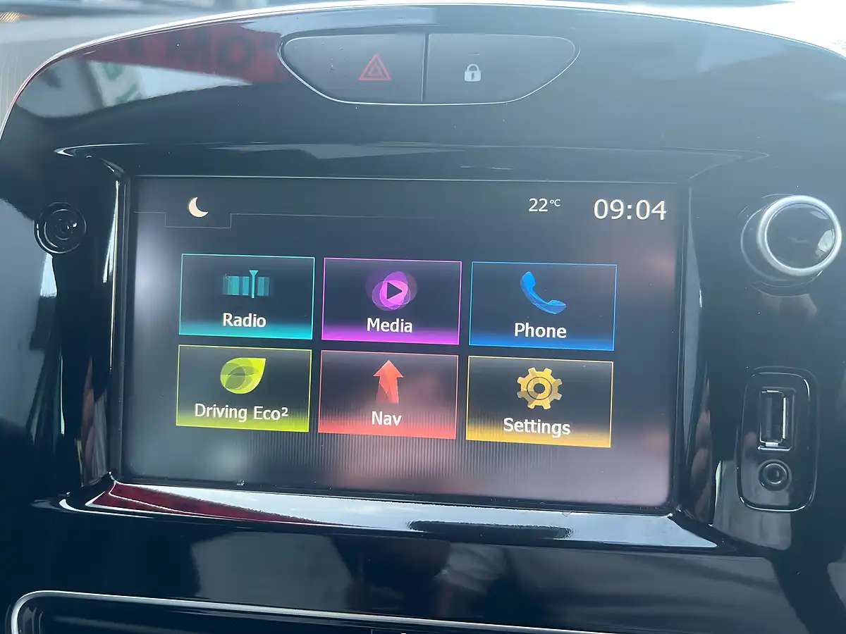 Used 2015 Nissan Juke Nismo RS - Interior and Exterior details 15