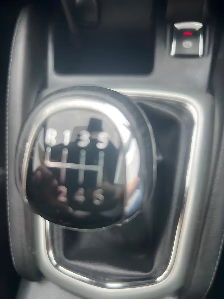 Used 2015 Nissan Juke Nismo RS - Interior and Exterior details 9