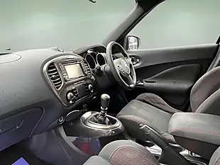 Used 2015 Nissan Juke Nismo RS Silver - Interior and Exterior details 12
