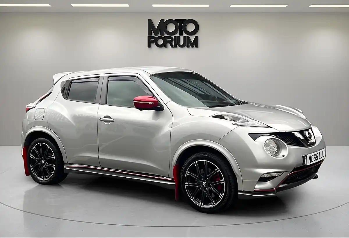 Used 2015 Nissan Juke Nismo RS Silver - Interior and Exterior details 6