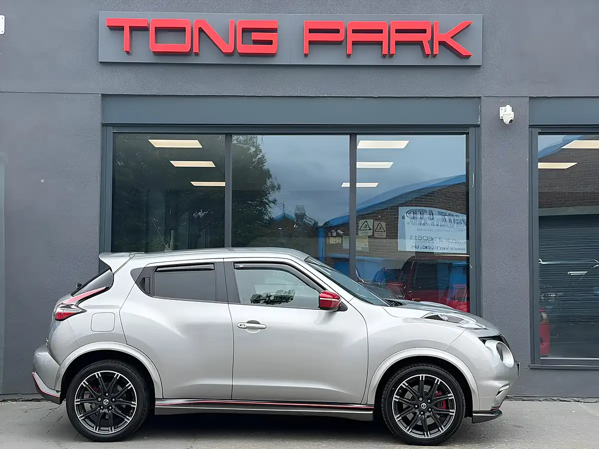 Used 2015 Nissan Juke Nismo RS Silver - Interior and Exterior details 6
