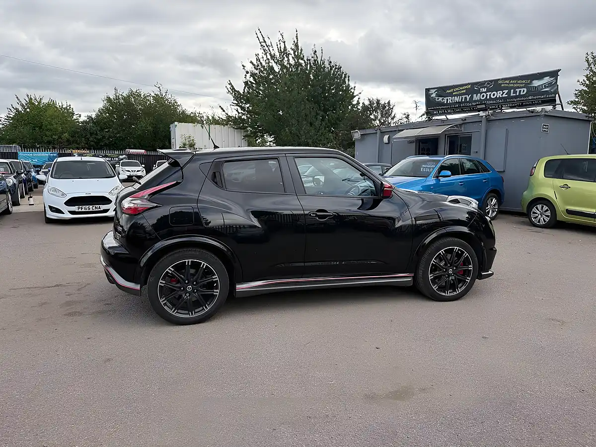 Used 2015 Nissan Juke Nismo RS Xtron Black - Interior and Exterior details 6