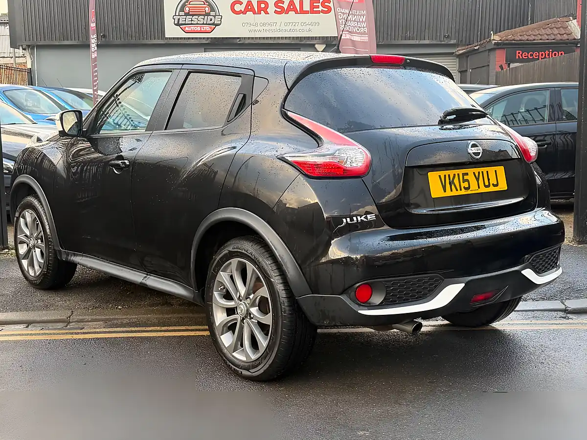 Used 2015 Nissan Juke Tekna Black - Interior and Exterior details 2