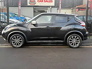 Used 2015 Nissan Juke Tekna Black - Interior and Exterior details 4