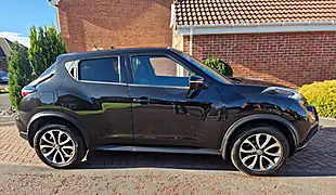 Used 2015 Nissan Juke Tekna Black - Interior and Exterior details 2