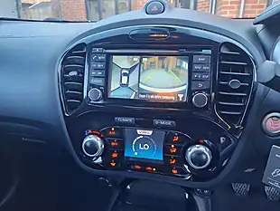 Used 2015 Nissan Juke Tekna Black - Interior and Exterior details 5