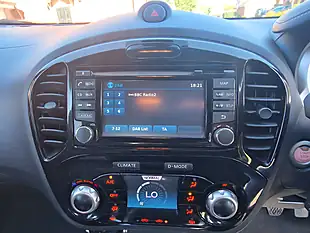 Used 2015 Nissan Juke Tekna Black - Interior and Exterior details 6