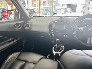 Used 2015 Nissan Juke Tekna Black - Interior and Exterior details 15