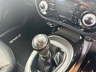 Used 2015 Nissan Juke Tekna Black - Interior and Exterior details 18