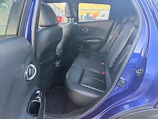 Used 2015 Nissan Juke Tekna Blue - Interior and Exterior details 12