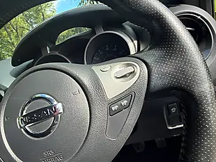 Used 2015 Nissan Juke Tekna Blue - Interior and Exterior details 17