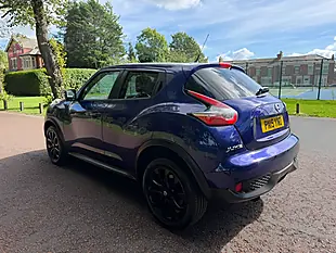 Used 2015 Nissan Juke Tekna Blue - Interior and Exterior details 5