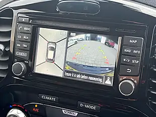 Used 2015 Nissan Juke Tekna Blue - Interior and Exterior details 17