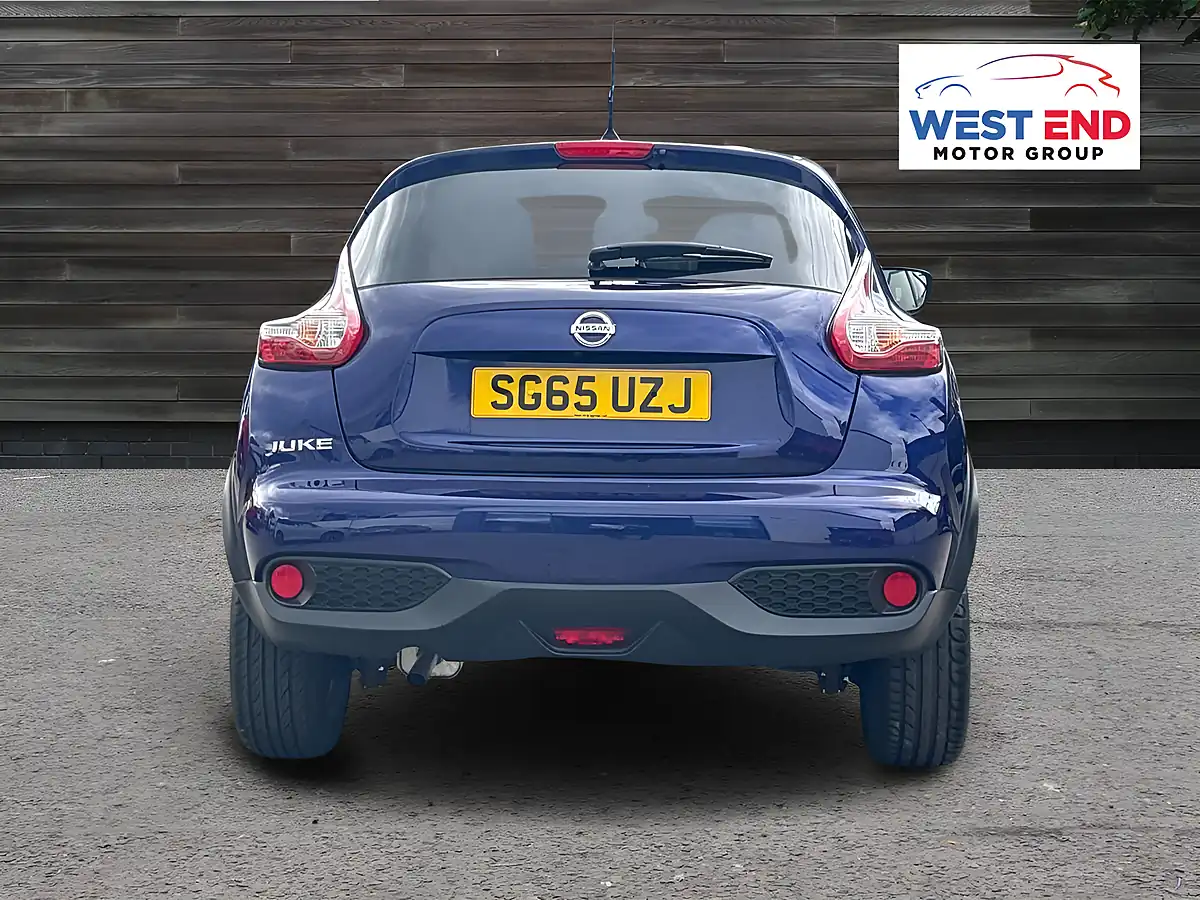 Used 2015 Nissan Juke Tekna Blue - Interior and Exterior details 4