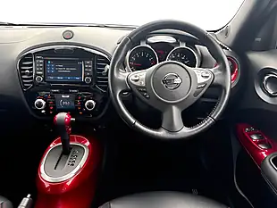 Used 2015 Nissan Juke Tekna Blue - Interior and Exterior details 9