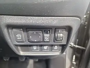 Used 2015 Nissan Juke Tekna Grey - Interior and Exterior details 6
