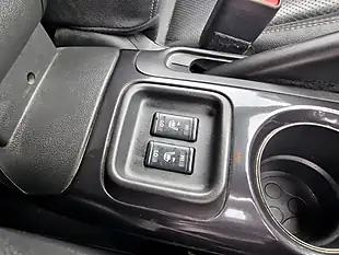 Used 2015 Nissan Juke Tekna Grey - Interior and Exterior details 9