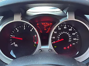 Used 2015 Nissan Juke Tekna Gun Metallic - Interior and Exterior details 12