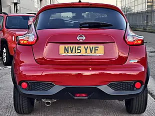 Used 2015 Nissan Juke Tekna Red - Interior and Exterior details 6