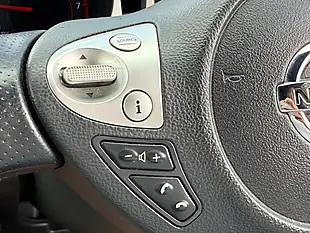 Used 2015 Nissan Juke Tekna Silver - Interior and Exterior details 13