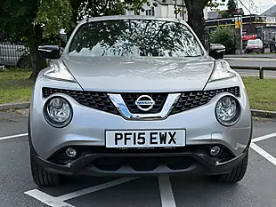 Used 2015 Nissan Juke Tekna Silver - Interior and Exterior details 3