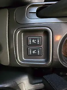 Used 2015 Nissan Juke Tekna Silver - Interior and Exterior details 20