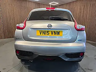 Used 2015 Nissan Juke Tekna Silver - Interior and Exterior details 6