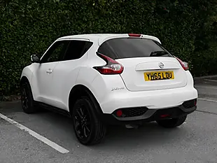 Used 2015 Nissan Juke Tekna Storm White - Interior and Exterior details 5