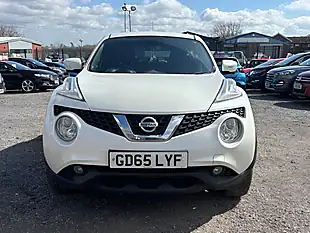 Used 2015 Nissan Juke Tekna White - Interior and Exterior details 2